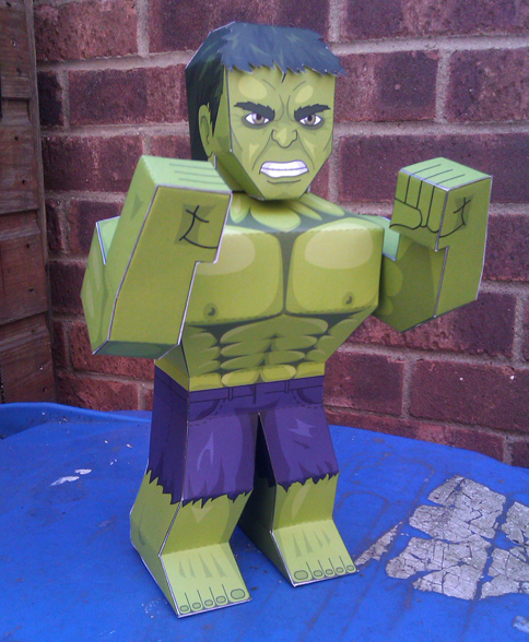 avengers_hulk papercraft.jpg